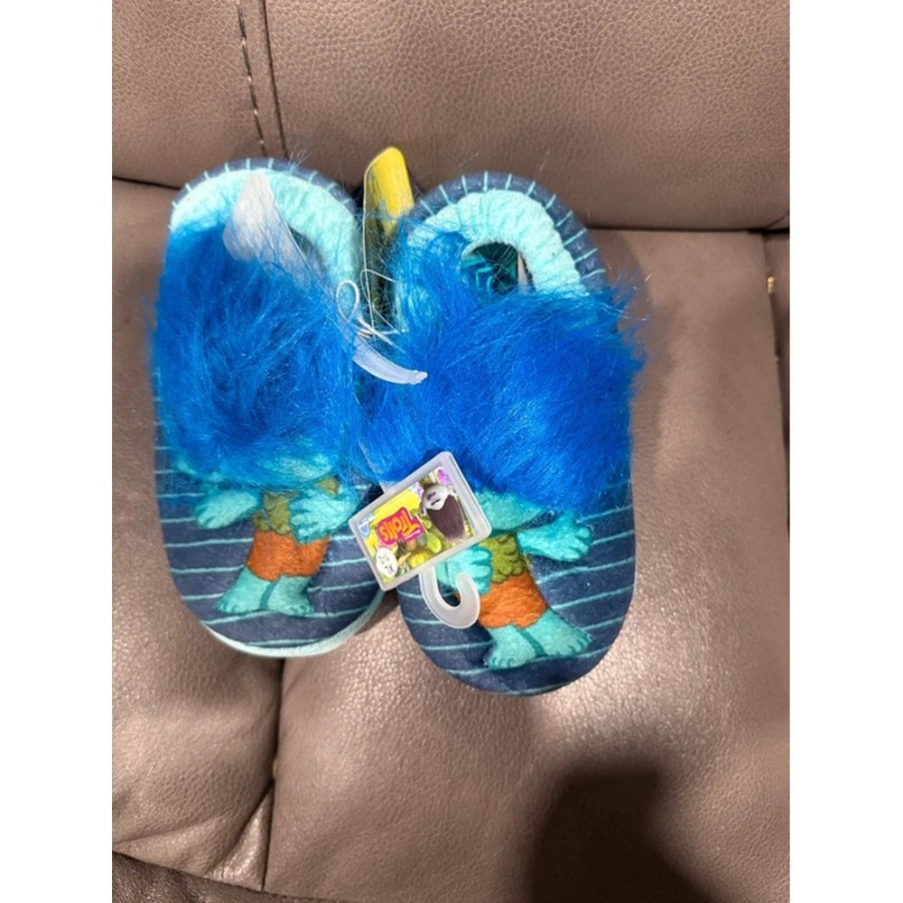 DreamWorks Trolls Branch Blue Fuzzy Hair Slippers Kids XL 11-12 New